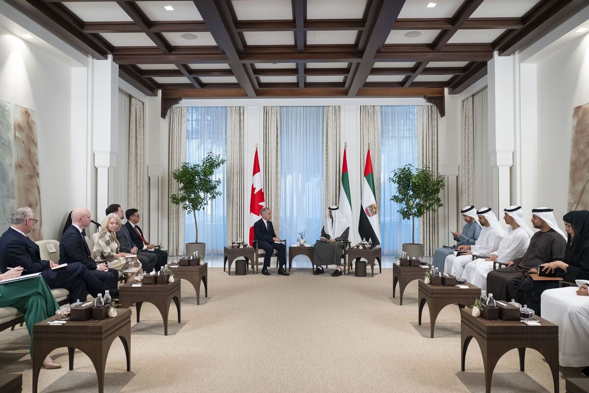 الإمارات كندا